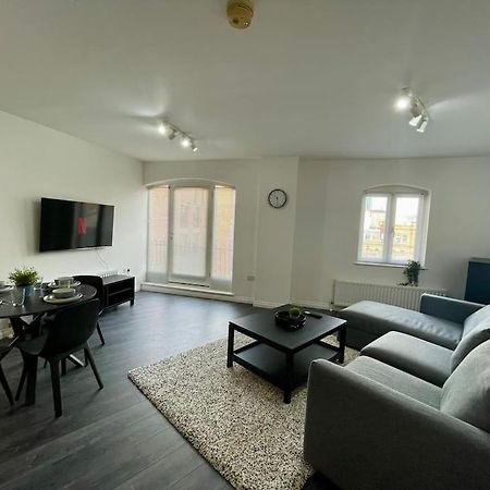 Elegant Belfast City Centre Apt Walk Everywhere Exterior photo